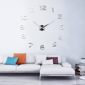 Zegar ścienny srebrny MALMO